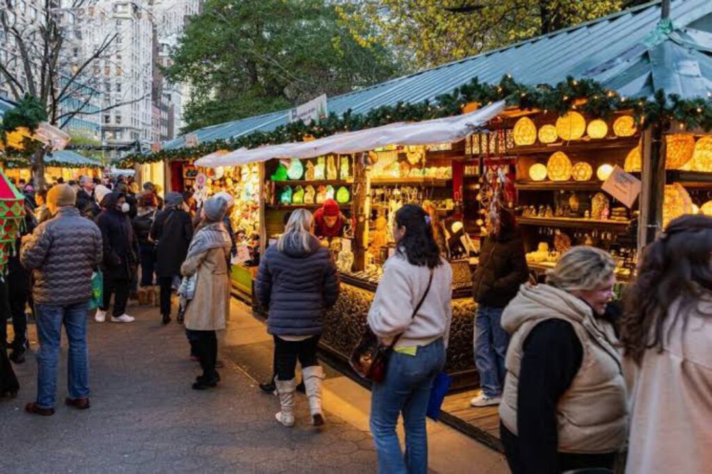 Union Square Holiday Market: A Festive Wonderland